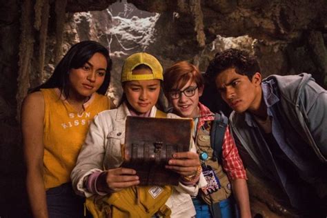 But it looks like none of those films can hold a candle to what the mitchells vs. Exclusive First Look at Netflix's New Family Film ...