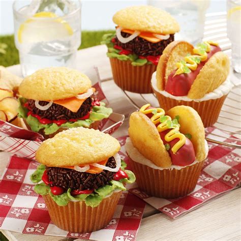 Burgers And Dogs—cupcakes For Summer Fun Hello Cupcake Summer