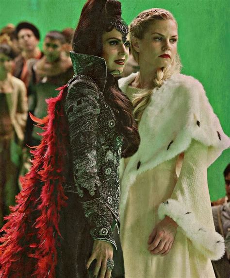 regram lesbianforparrilla i need this pic as a poster [ lparrilla jenmorrisonlive