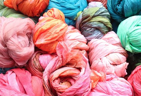 How To Plant Based Fabric Dyeing At Home