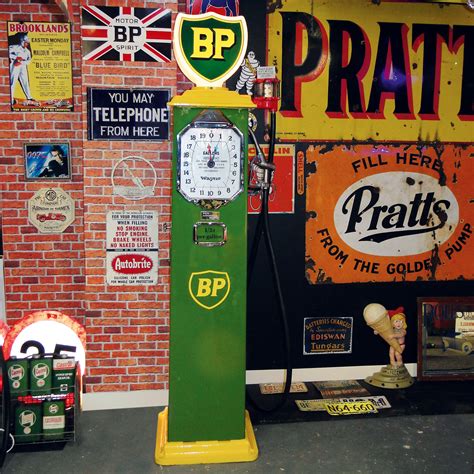 A border patrol agent recorded the moment he encountered a crying migrant boy who had been abandoned in southern texas. Collecting vintage petrol pumps | How To Spend It