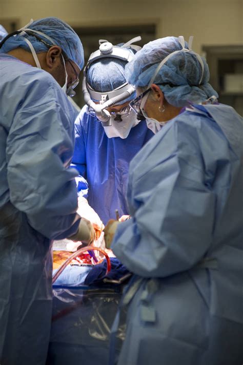 Umc Doctor Is Nevadas Sole Female Cardiothoracic Surgeon Paul