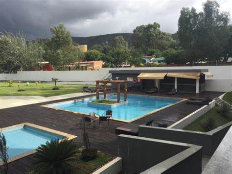 Abono dos servidores da saúde do amazonas será pago em. Bar - Foto de Serra da Chela Hotel, Lubango - Tripadvisor