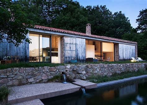 Spanish Stable Renovated Into A Modern Home Architecture Spanish