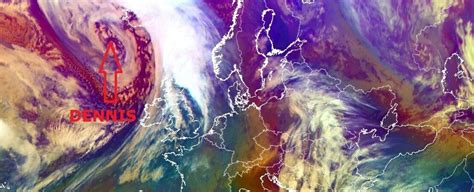 Radar burz online działa podobnie jak radar meteorologiczny. Pogoda. Potężny sztorm Dennis na Atlantyku w pobliżu ...