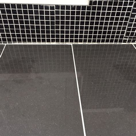Haben noch fliesen vom hausbau übrig. Flecken auf Hochglanzfliesen, was kann ich tun? (Bad ...