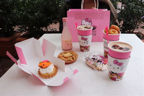 Went To The Hello Kitty Cafe In Irvine Ca With A Friend I Havent Seen