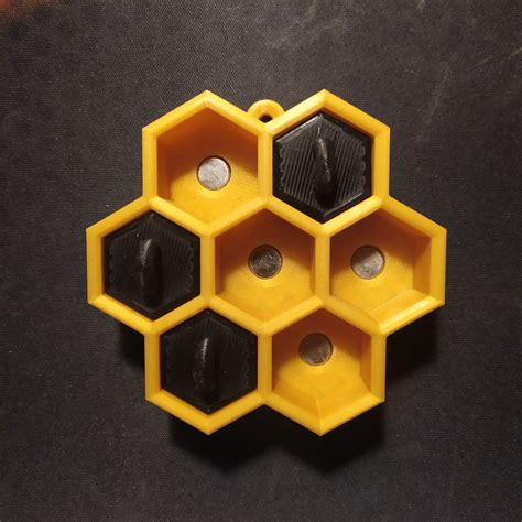 Free Stl File Honeycomb Key Holder・3d Printable Design To Download・cults