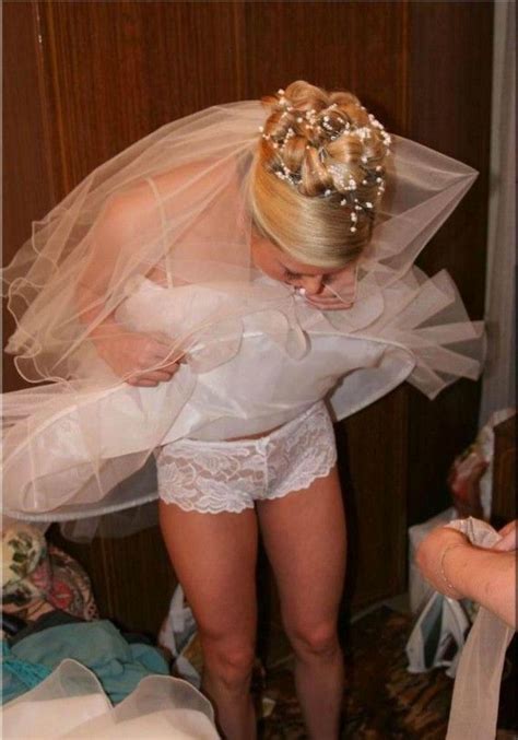 Juicy Photos Of Brides 35 Pics Wedding Pinterest