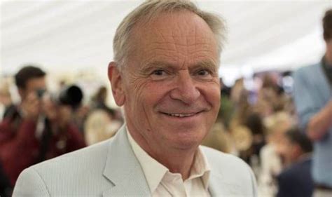 Jeffrey archer is a british author, who achieved fame and notoriety as a member of parliament before turning his hand to writing fiction. Jeffrey Archer's best books ahead of Mightier Than The ...