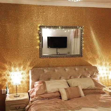 35 Lovely Glitter Wall Paint Ideas For Beautiful Bedroom Glitter