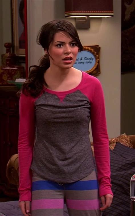 The Sexiest Miranda Cosgrove Photos Of All Time