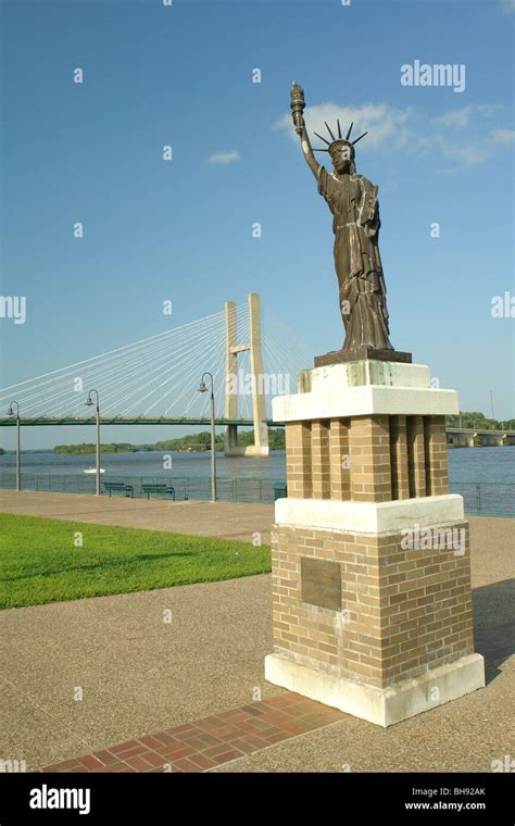 Ajd65143 Burlington Ia Iowa Mississippi River Statue Of Liberty