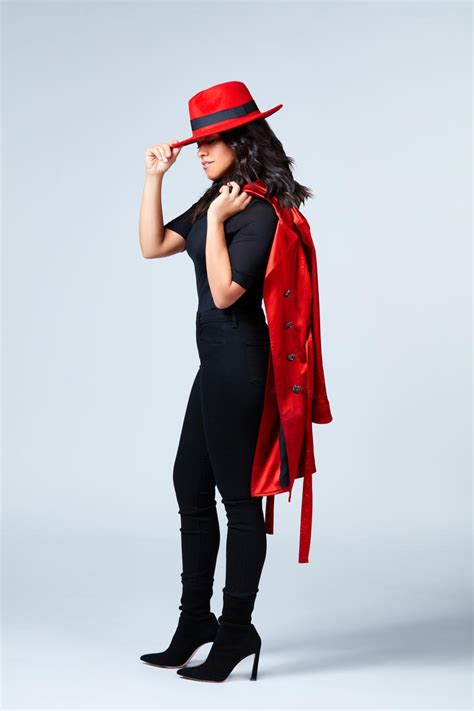 Netflixs Carmen Sandiego Gina Rodriguez Explains How The New Show Is