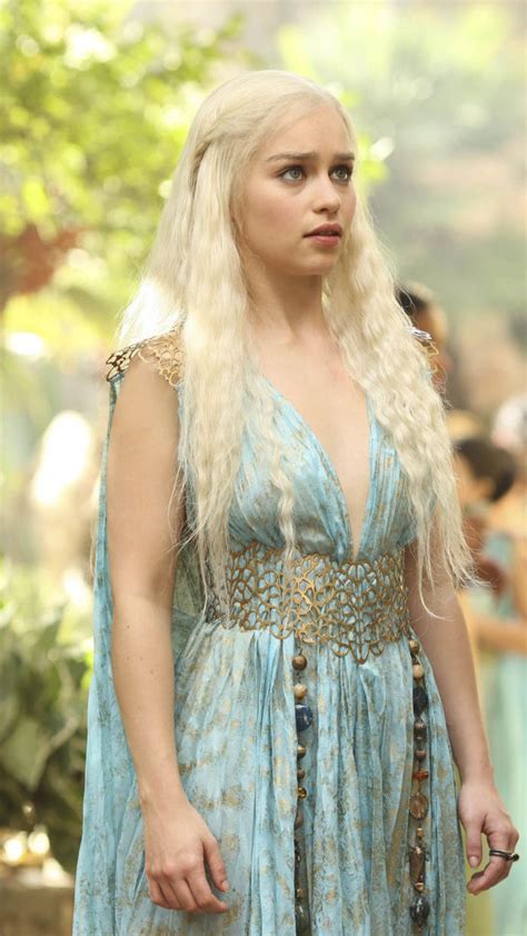 Who Is The Hottest Girl In The Game Of Thrones Series Girlsaskguys