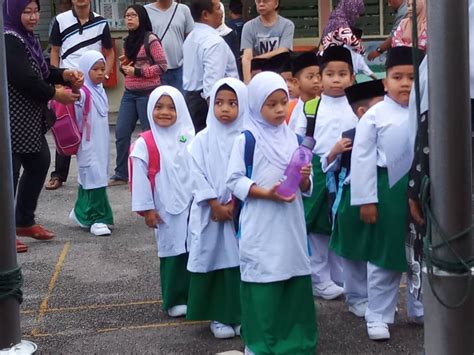 Pesanan Buat Mak Ayah Hantar Anak Ke Sekolah Inilah Masa Untuk Anak