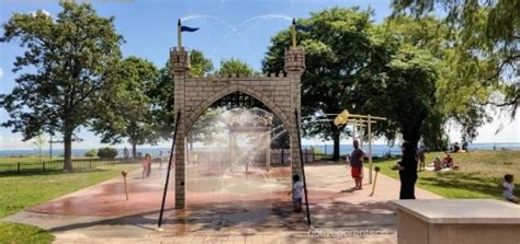 Coronation Park In Oakville Perfect For Picnics Biking Paths And