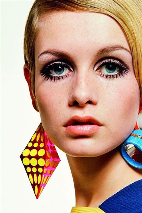 Vintage Makeup Looks A False Eyelashes And Makeup 1960s Fashion