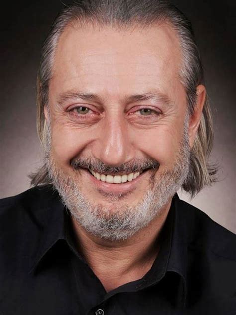 Ayhan işık was born ayhan işıyan on 5 may 1929 in the konak district of i̇zmir. Ayhan Işık | tiyatrolar.com.tr