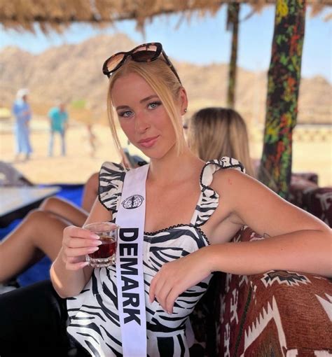 9 Potret Clara Sofie Lund Miss Intercontinental Denmark 2022