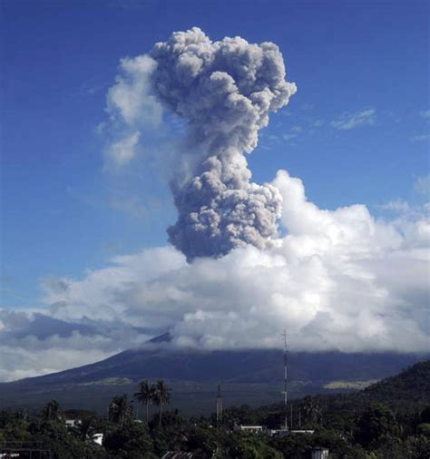 Mount Mayon Volcano Erupts Killing Five Climbers In Philippines Video