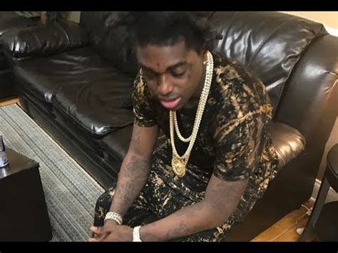 Kodak Black "Flexing $75K Show Money He Made In One Night" - YouTube