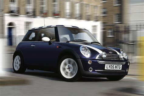 Classic Trader Reviews The Bmw Mini One And Cooper Buying Guide
