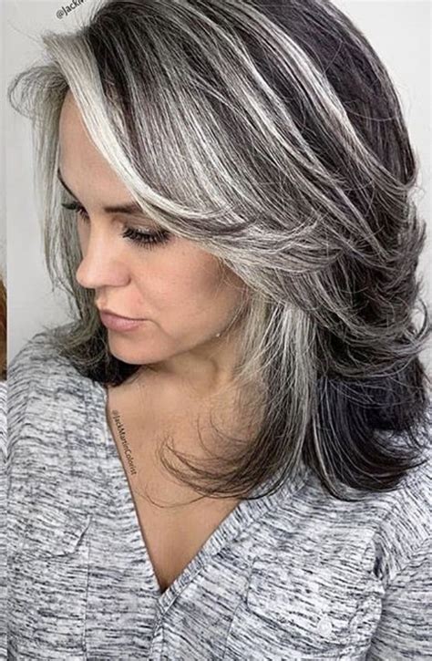 18 Casual Medium Length Hairstyles For Women Over 50 Gray