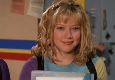 Rating the Many Hairstyles of Lizzie McGuire | Oh My Disney | Lizzie ...