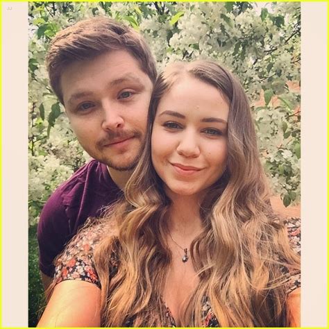 She is best known for the role of payson keeler in the abc family series make it or break it. Sterling Knight & Ayla Kell Cutely Answer Dating Questions ...