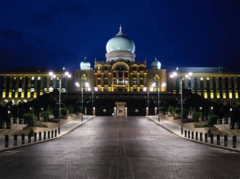 Known as jabatan imigresen malaysia in malay term. Putrajaya malaysia wallpaper | 1600x1200 | #15143