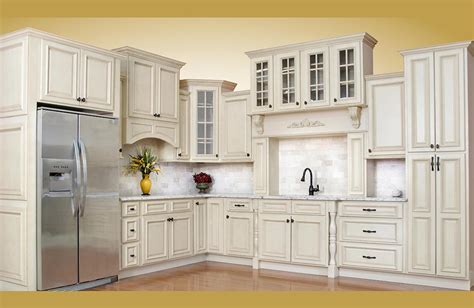 That means a commitment to delivering satisfaction when helping you find the bathroom vanities and kitchen cabinets in louisville, kentucky of your dreams. Louisville Kitchen Cabinets