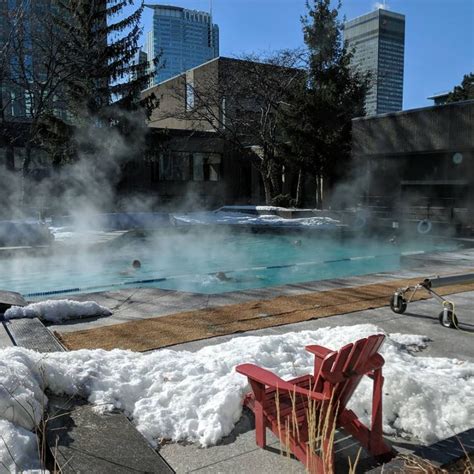 Montreal Has A Hidden Heated Winter Rooftop Pool | Rooftop pool ...