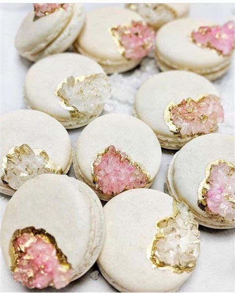 How Pretty Are These Macaroons A Perfect Wedding Sweet🌸 Deilig Mat