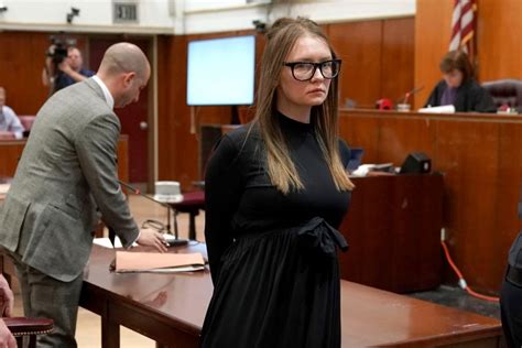 Anna Delvey Fake German Heiress Who Scammed Friends And Banks Gets