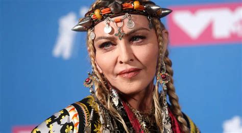 Madonna S Nude Photos From 1992 Sex Book To Be Auctioned By Christie S