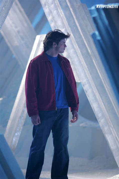 Smallville Season 5 Bonus Gallery Vessel