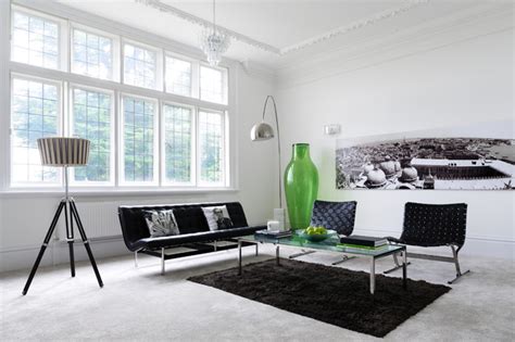 16 Captivating Living Room Design With White Walls