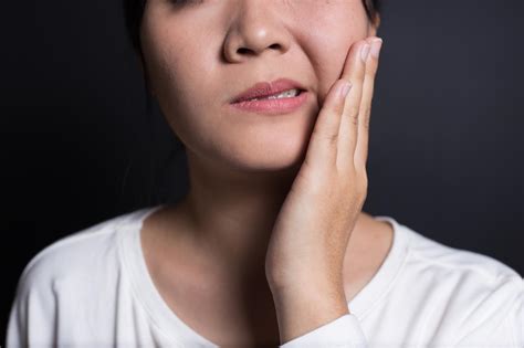 Read on to learn about the three stages of sepsis and how to identify the symptoms. Toothache And Sepsis: The Connection | Monroe Family Dentist