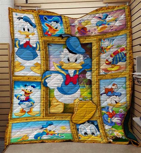 Donald Duck Customize Quilt Blanket