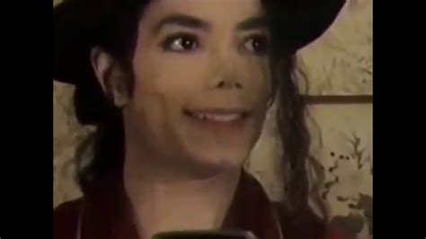 There Is Something Weird Here Mj Practicing Being The Pied Piper Youtube