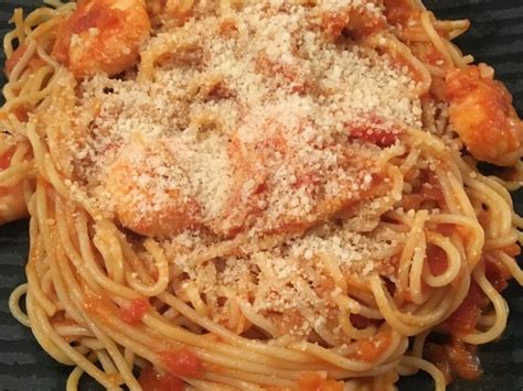 Spaghettis aux crevettes et à lail au Thermomix Cookomix