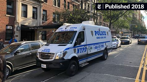 70 Year Old Woman Found Dead Her Throat Slashed On Upper West Side