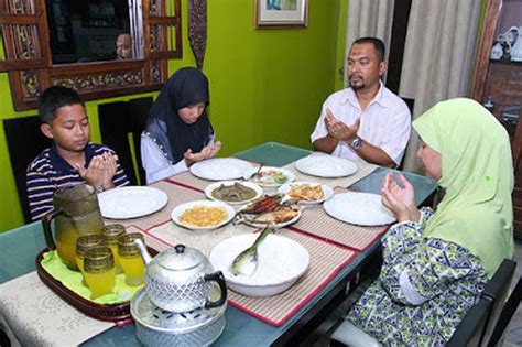 Tampaknya, perkembangan pertanian mengundang seribu satu kebaikan kepada negara kita. 5 kebaikan amalkan tradisi makan bersama sekeluarga. Nak ...
