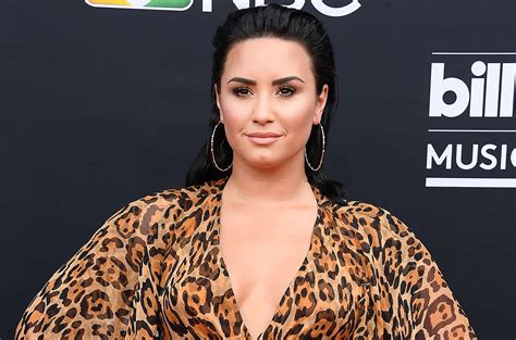 Demi Lovato Promises New Music Is Coming ‘very Soon On Twitter
