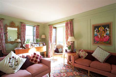 A Quintessential English Country House With Impeccable Eco Friendly