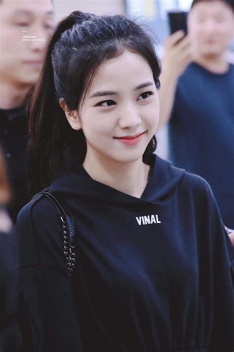 Tons of awesome jisoo blackpink wallpapers to download for free. BLACKPINK-Jisoo 180831 Gimpo Airport from Japan ...