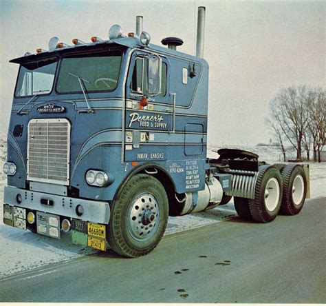 Vintage 70s White Freightliner Coe Western Star Trucks Freightliner
