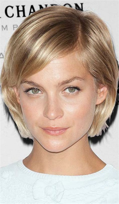 15 Gorgeous Short Straight Hairstyles That Will Inspire You Thin