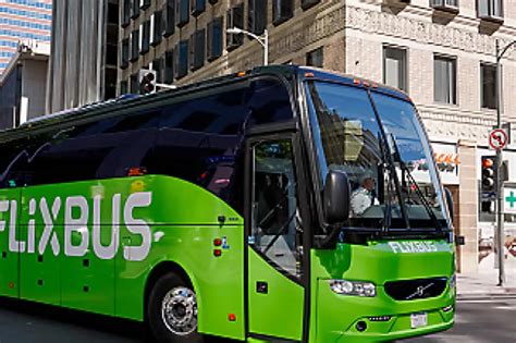 New Low Cost Bus Service Adds London To Pearson Airport In Mississauga Route Insauga